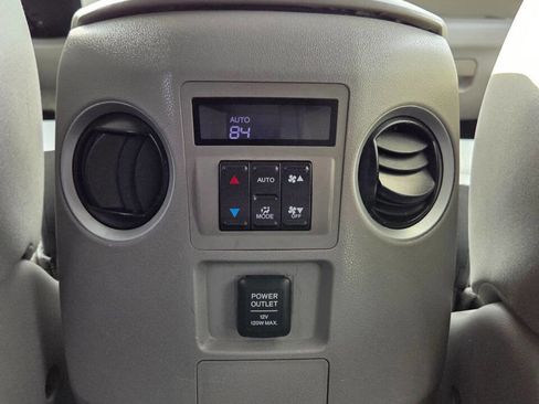 Used 2015 Honda Pilot LX image 23