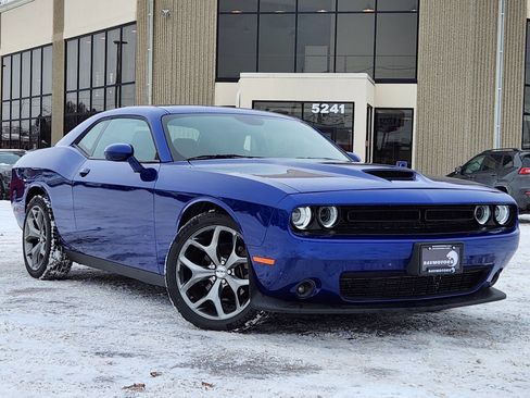 Used 2021 Dodge Challenger GT w/ Blacktop Package image 28