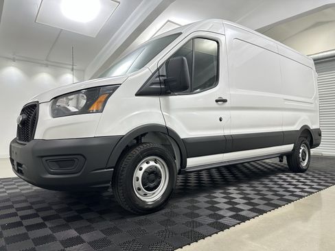 New 2025 Ford Transit 250 148 Medium Roof w/ Load Area Protection Package image 3