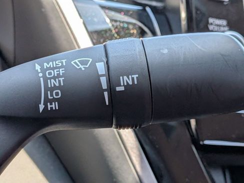 Used 2023 Toyota Camry XSE image 10