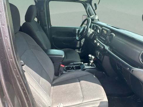 Used 2020 Jeep Wrangler Unlimited Sport S AWD/4WD image 36