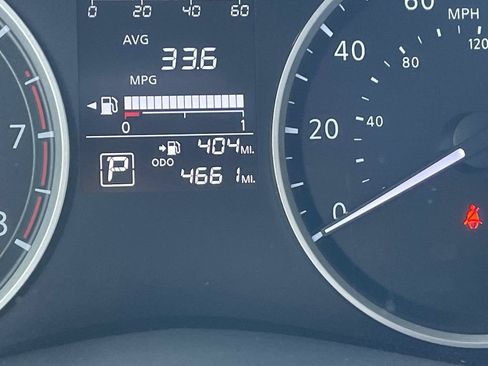 Used 2025 Nissan Versa S w/ Trunk Package FWD image 19