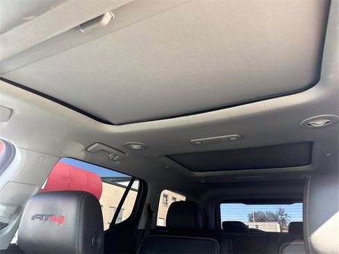 Used 2023 GMC Acadia AT4 w/ Technology Package image 22