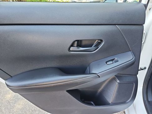 Used 2024 Nissan Sentra SV FWD image 26