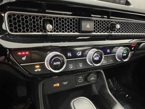 Certified 2024 Honda Civic EX image 23