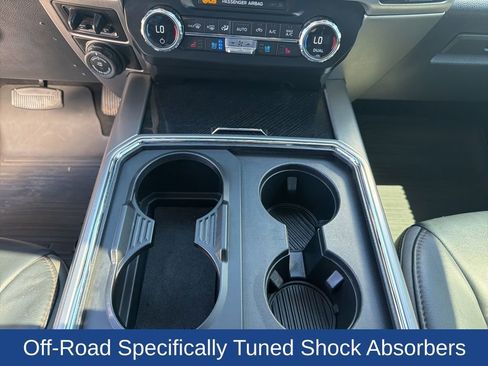 Certified 2022 Ford F250 Platinum image 30