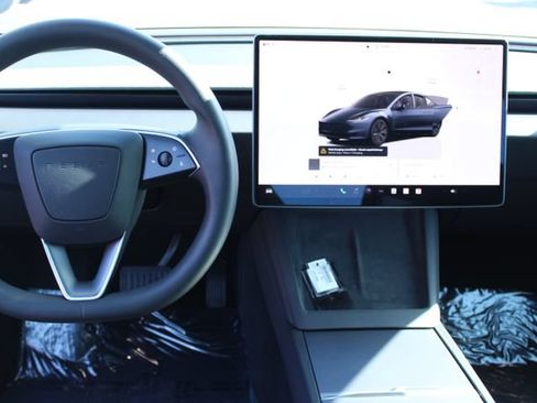 Used 2025 Tesla Model 3 Long Range RWD image 10