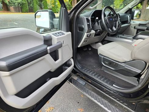 Used 2019 Ford F150 XLT w/ Equipment Group 302A Luxury image 19