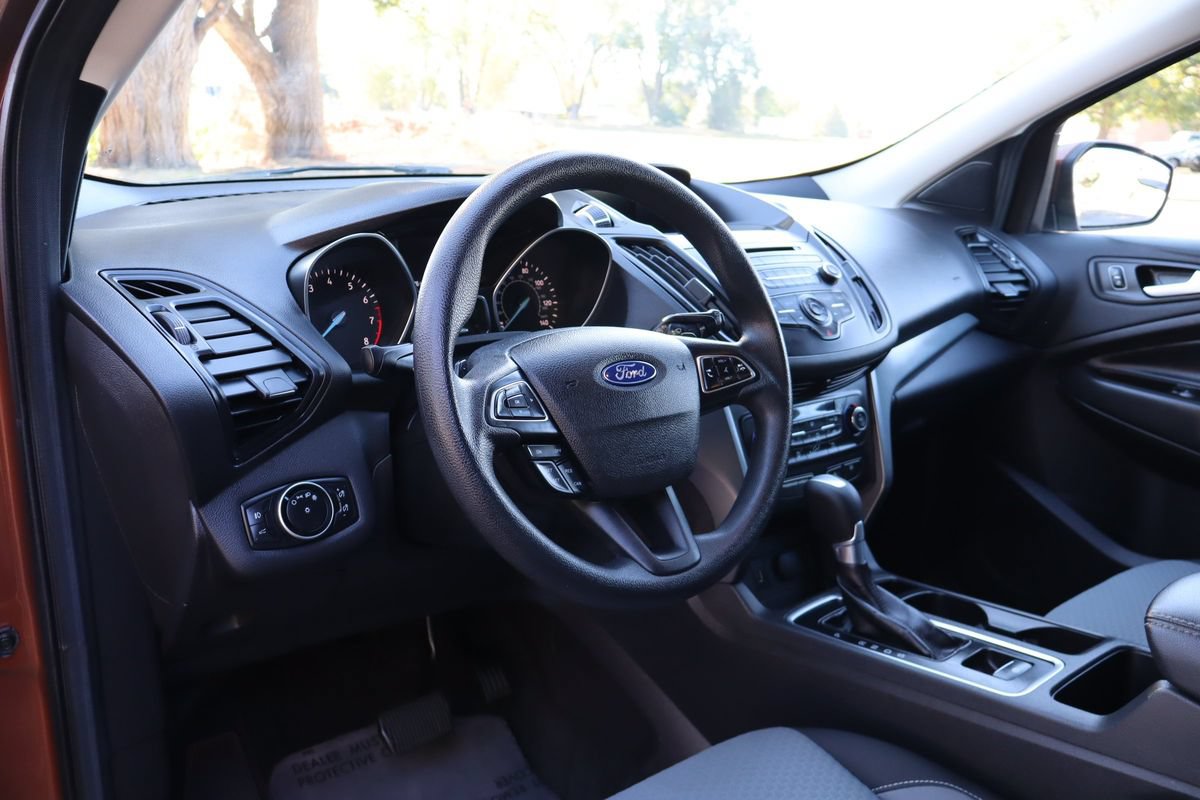Used 2017 Ford Escape SE AWD/4WD image 15