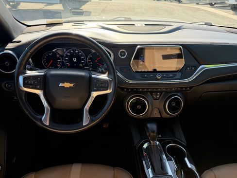 Used 2019 Chevrolet Blazer Premier w/ Sun and Wheels Package FWD image 14