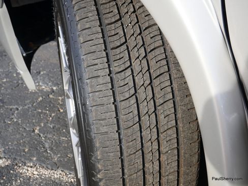 Used 2022 GMC Savana 2500 w/ Enhanced Convenience Package image 22