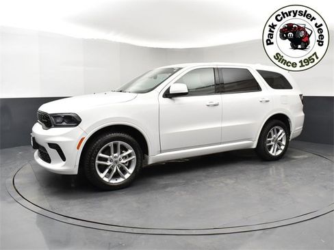Used 2022 Dodge Durango GT image 3