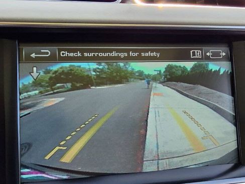Used 2014 Land Rover Range Rover Supercharged AWD/4WD image 17