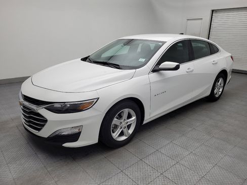 Used 2024 Chevrolet Malibu LS w/ Driver Confidence Package FWD image 2