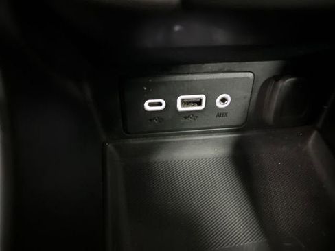 Certified 2023 GMC Terrain SLE w/ Driver Convenience Package image 34