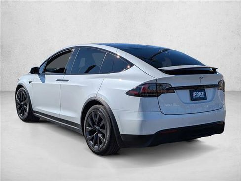 Used 2023 Tesla Model X image 8
