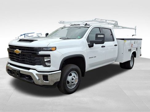 New 2025 Chevrolet Silverado 3500 W/T w/ WT Convenience Package image 2