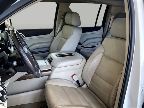 Used 2020 GMC Yukon XL Denali w/ Open Road Package AWD/4WD image 8