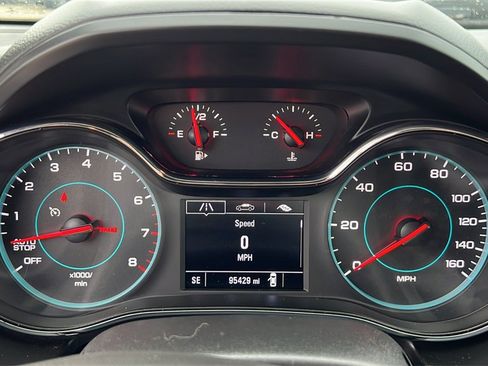 Used 2018 Chevrolet Cruze LT image 18