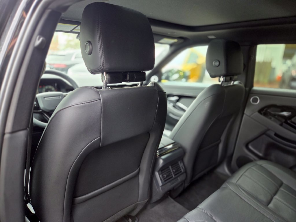 Used 2026 Land Rover Range Rover Evoque S AWD/4WD image 22
