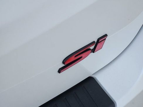 Used 2023 Honda Odyssey Sport image 10