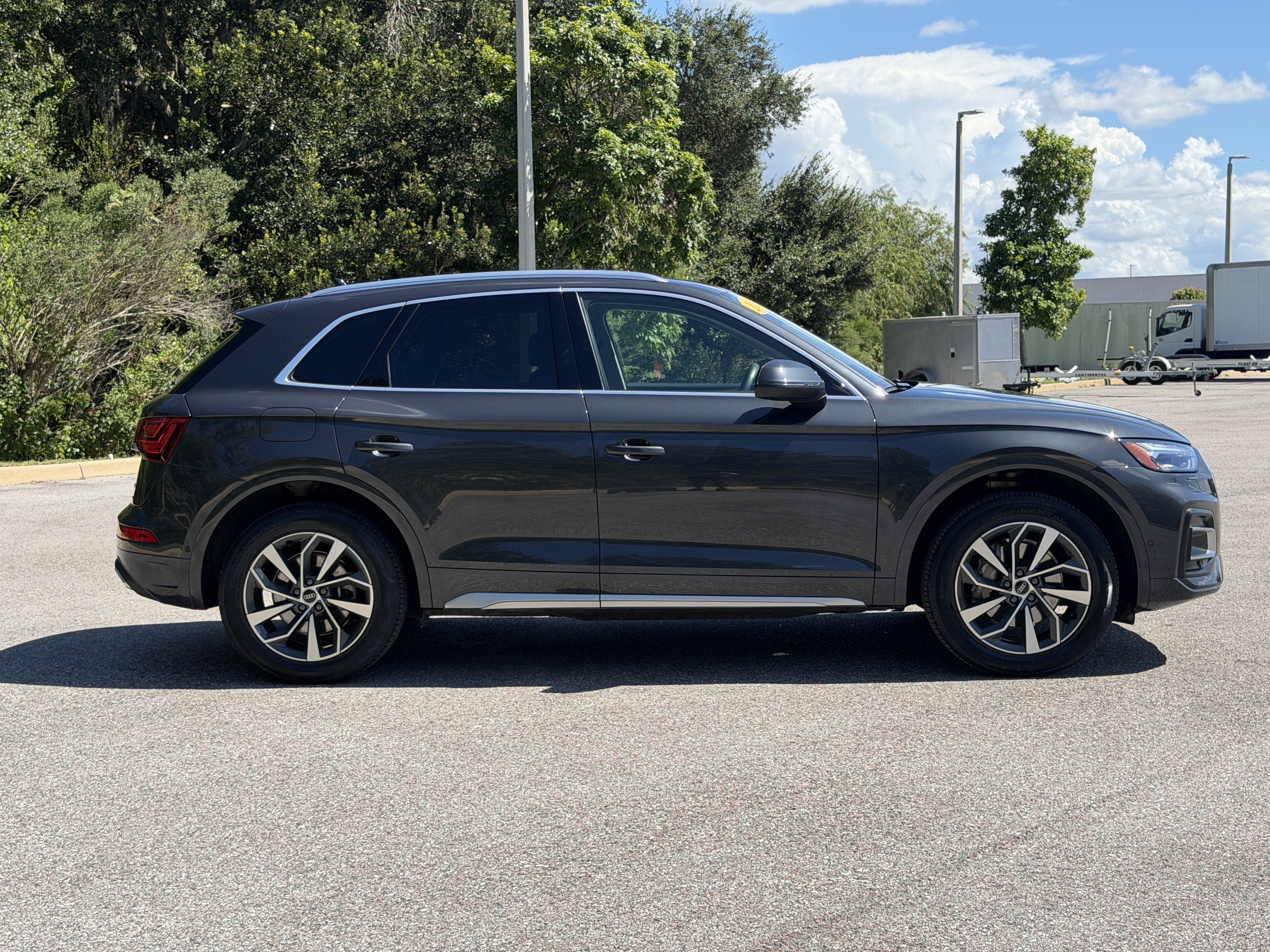 Used 2021 Audi Q5 Prestige AWD/4WD image 8