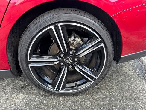 Used 2025 Honda Accord Sport image 10
