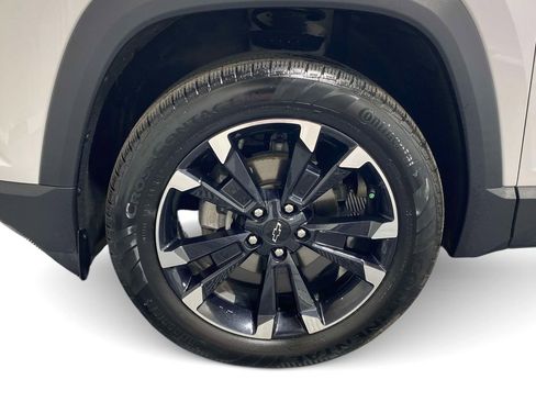 Used 2025 Chevrolet Equinox RS w/ Safety and Technology Package FWD image 7