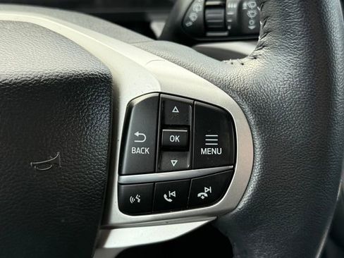 Certified 2023 Ford Explorer XLT image 20