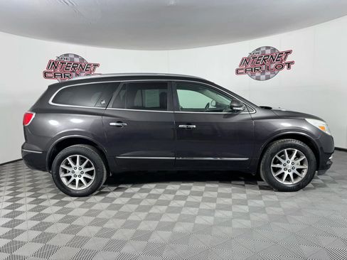 Used 2017 Buick Enclave Leather image 8