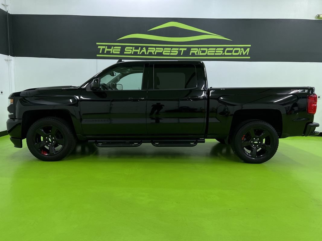Used 2018 Chevrolet Silverado 1500 LTZ Z71 w/ Redline Edition AWD/4WD image 6