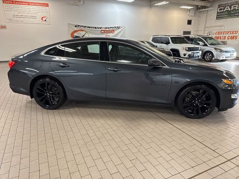 Used 2021 Chevrolet Malibu LT w/ Sport Edition image 5