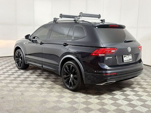 Used 2021 Volkswagen Tiguan SE R-Line image 3