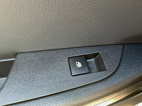 Used 2014 GMC Terrain SLE w/ Chrome Package image 8