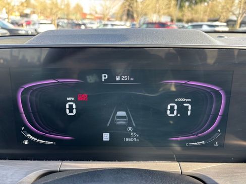 Used 2024 Kia Telluride EX X-Line image 24