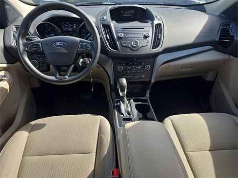 Used 2018 Ford Escape SE image 13