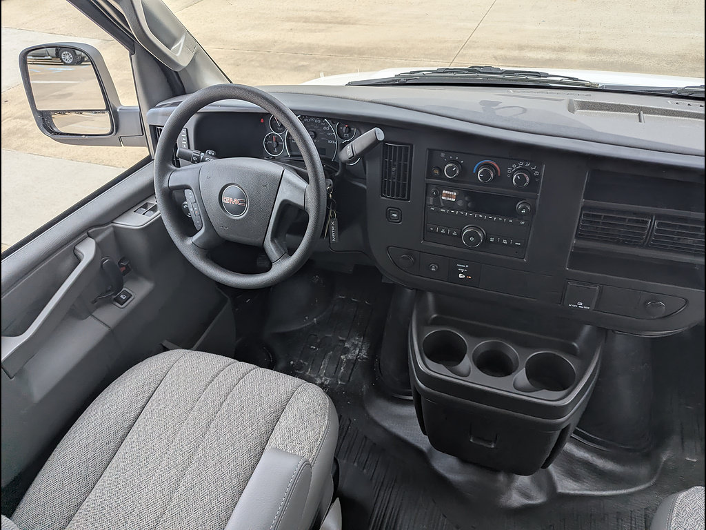 New 2026 GMC Savana 2500 Extended w/ Safety Package RWD image 18