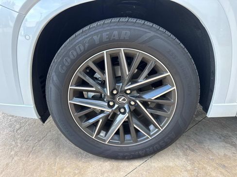 Used 2025 Lexus TX 350 AWD image 10