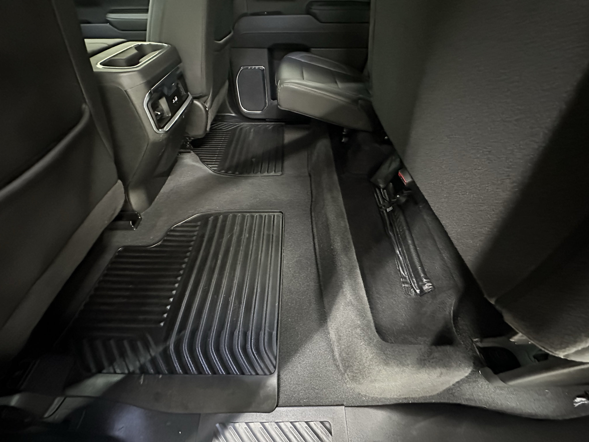 Used 2024 Chevrolet Silverado 1500 LTZ AWD/4WD image 21
