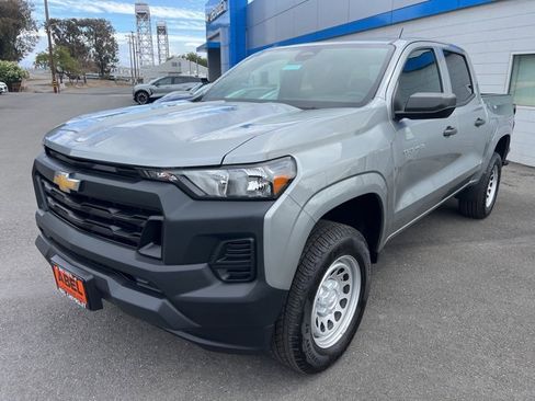 Used 2024 Chevrolet Colorado W/T w/ WT Convenience Package image 12