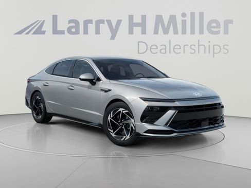 New 2026 Hyundai Sonata SEL image 2