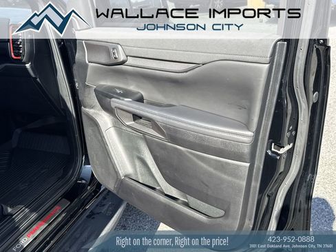 Used 2025 Ford Ranger Raptor AWD/4WD image 37