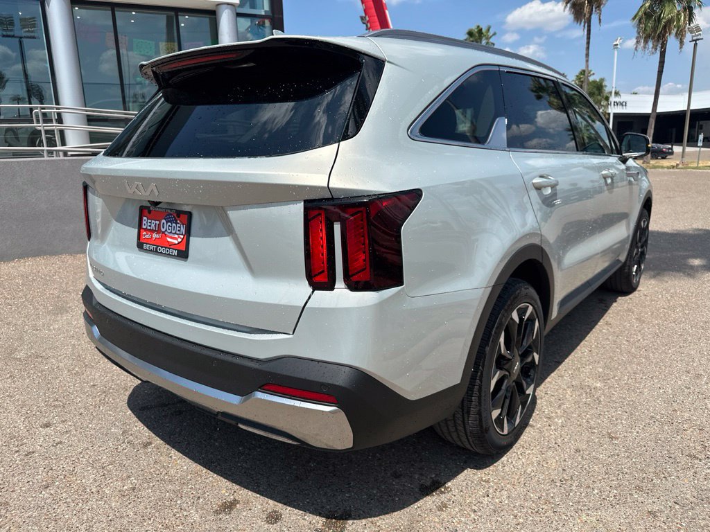 New 2026 Kia Sorento EX FWD image 5
