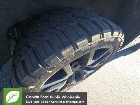 Used 2015 Chevrolet Tahoe LTZ AWD/4WD image 5