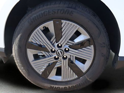 Used 2025 Nissan Murano SL w/ Cargo Package image 9