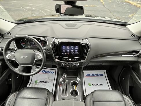 Certified 2020 Chevrolet Traverse RS FWD image 11