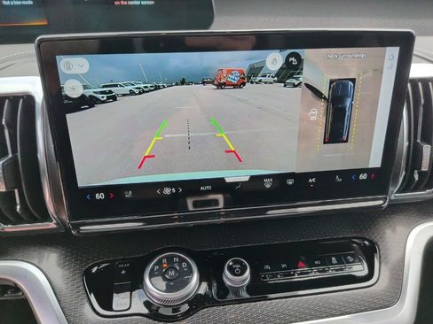 New 2027 Ford Expedition Platinum w/ Stealth Appearance Package AWD/4WD image 26