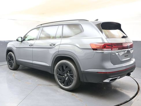 New 2026 Volkswagen Atlas SE AWD/4WD image 3