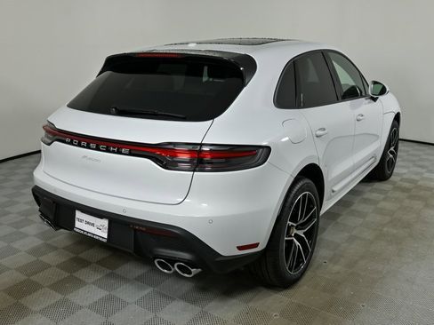 New 2025 Porsche Macan image 28