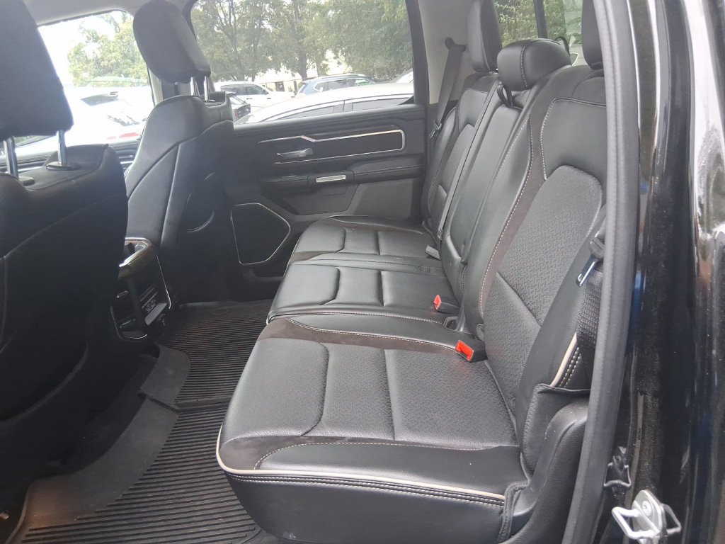 Used 2022 RAM 1500 Laramie AWD/4WD image 18